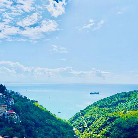 Apartmán Borgo Virginia - Sea View In Amalfi Coast Vietri Exteriér fotografie