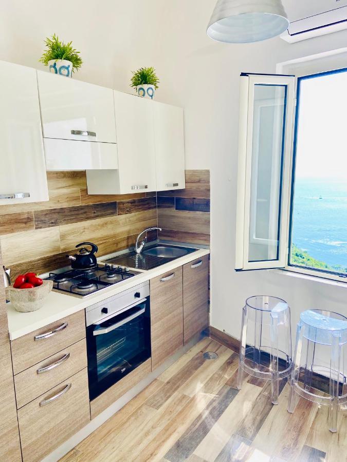 Apartmán Borgo Virginia - Sea View In Amalfi Coast Vietri Exteriér fotografie
