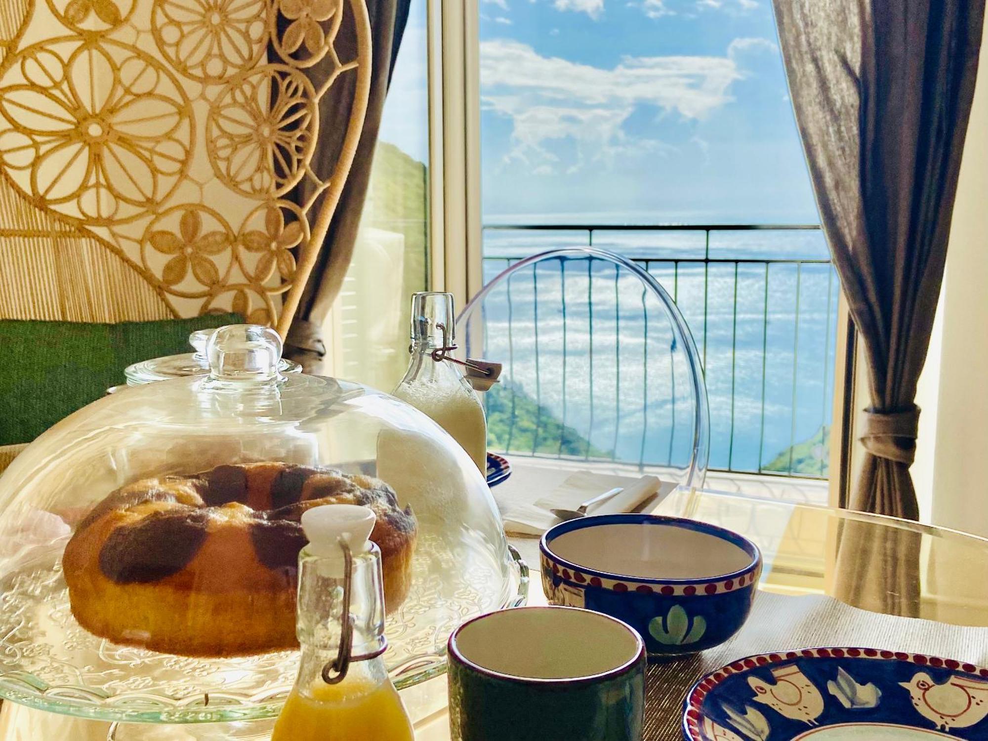 Apartmán Borgo Virginia - Sea View In Amalfi Coast Vietri Exteriér fotografie